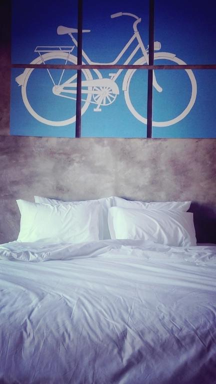 The Bike Loft Family Hostel HHQ Esterno foto