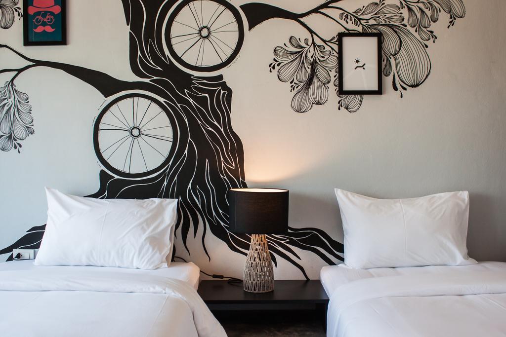 The Bike Loft Family Hostel HHQ Esterno foto