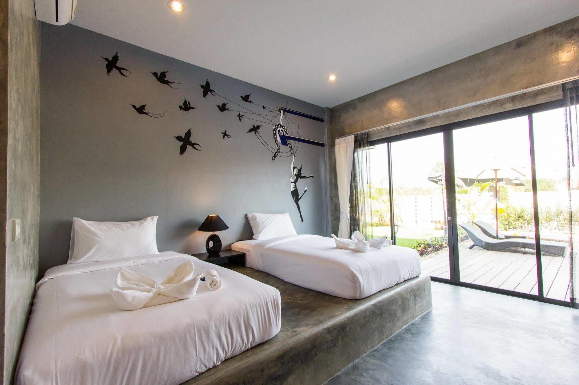The Bike Loft Family Hostel HHQ Esterno foto