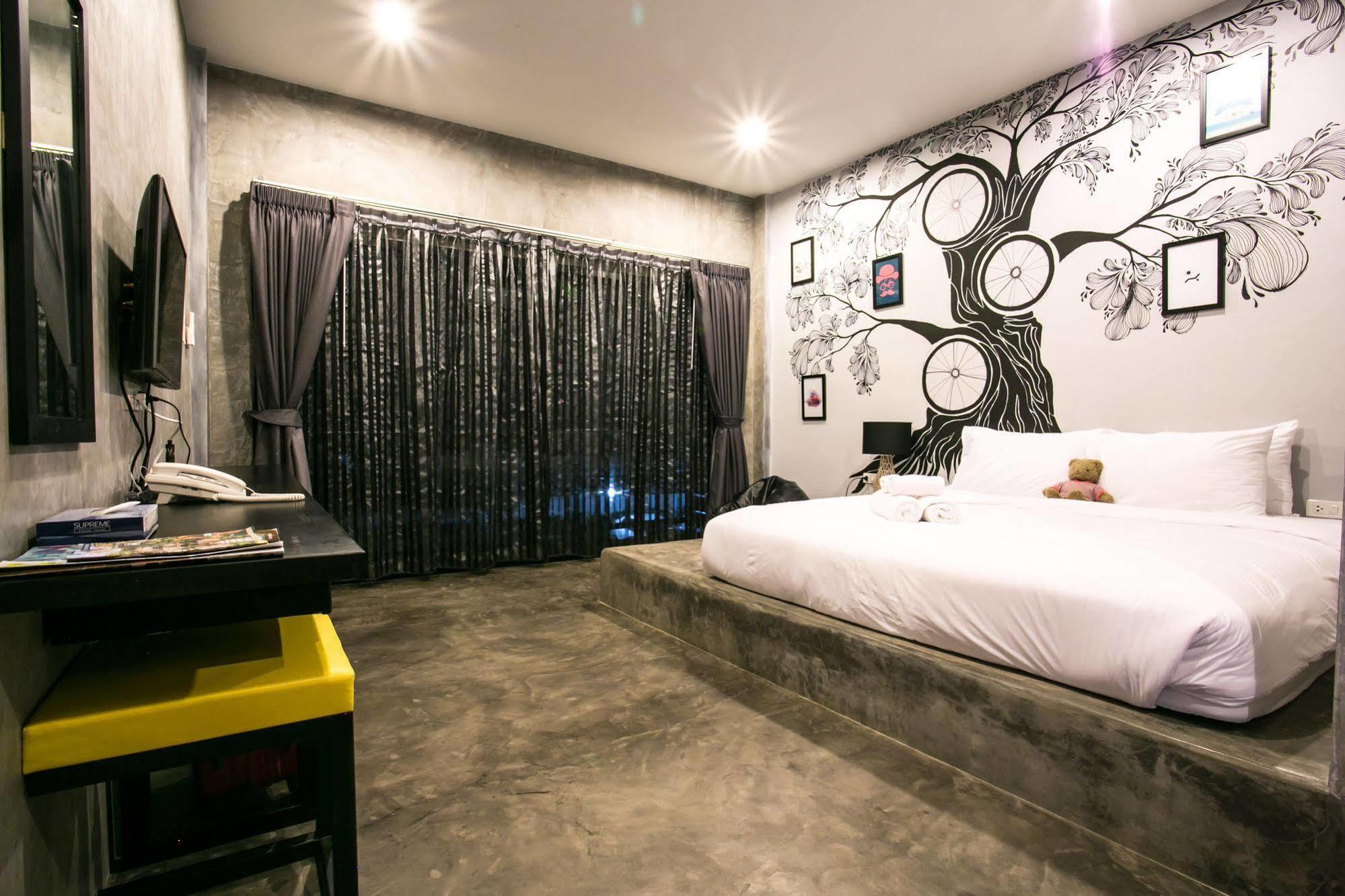 The Bike Loft Family Hostel HHQ Esterno foto